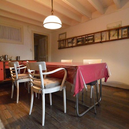 Spacious Holiday Home Near The Forest Barricourt Exteriör bild